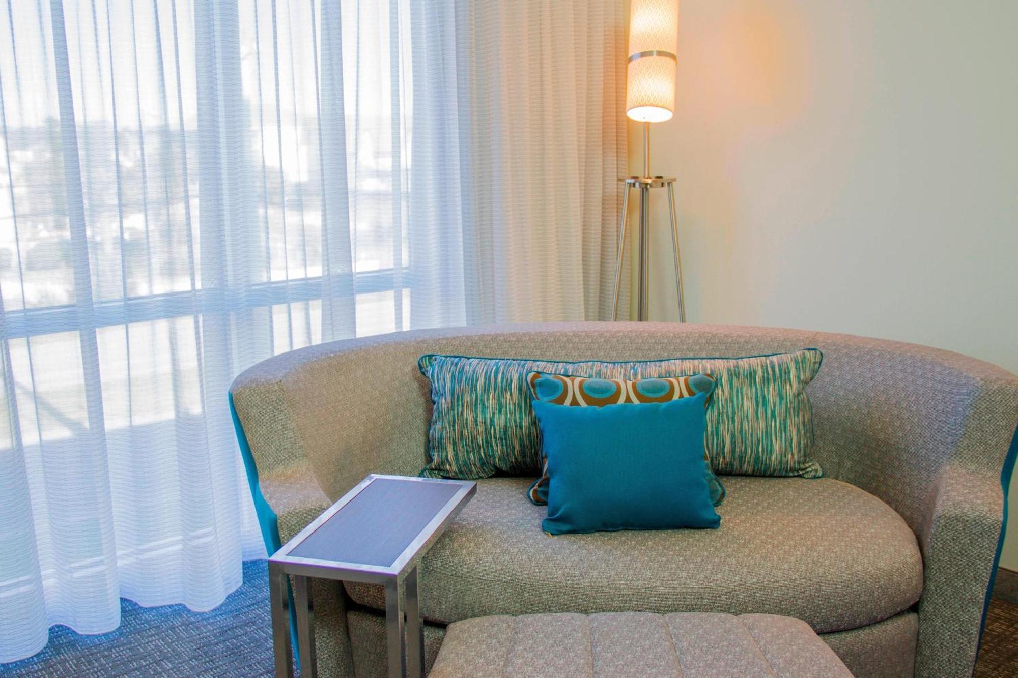 Courtyard By Marriott Fort Walton Beach-West Destin Exterior photo