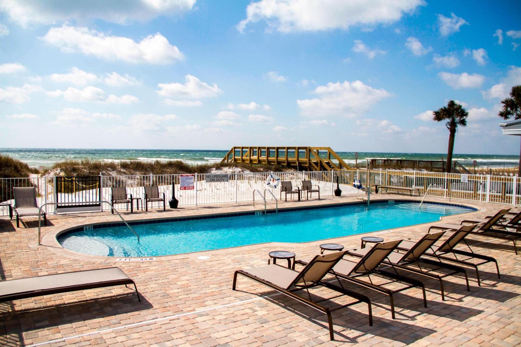 Courtyard By Marriott Fort Walton Beach-West Destin Exterior photo